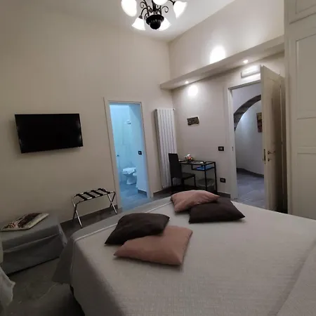 Botanic Charm Naples