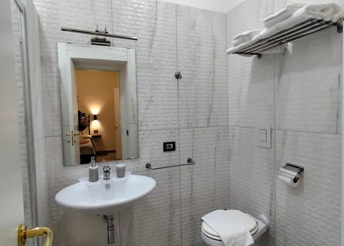 Botanic Charm Naples