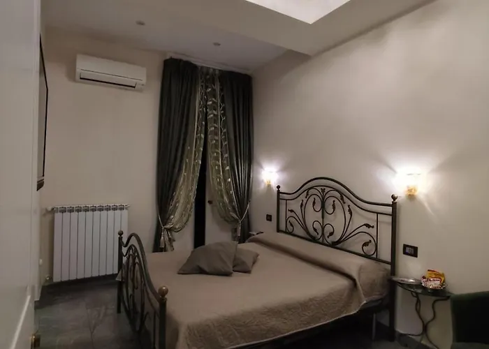 Botanic Charm Couette-café