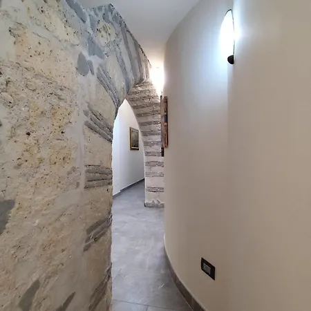 Botanic Charm 那不勒斯